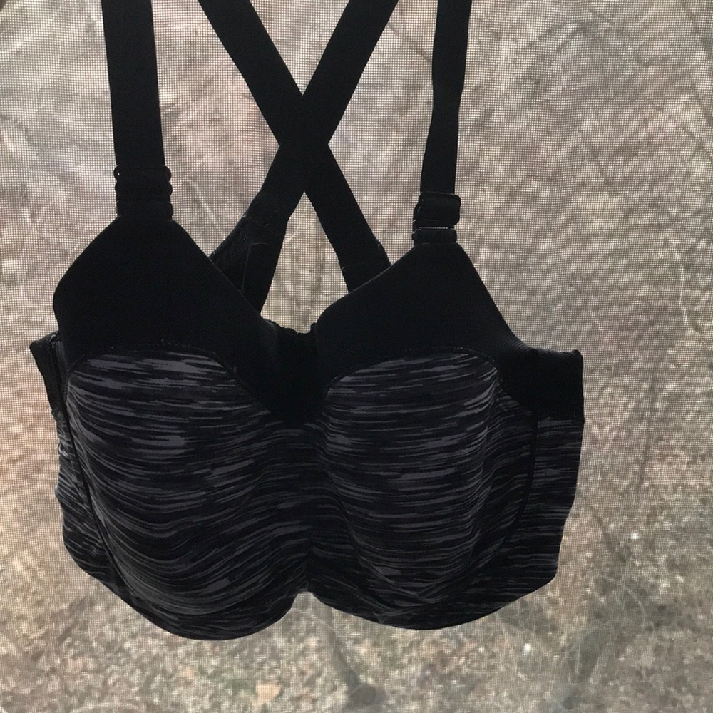 like new crossback sports bra